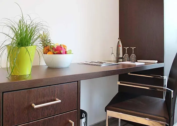 Ju52 Restaurant Lounge 3*