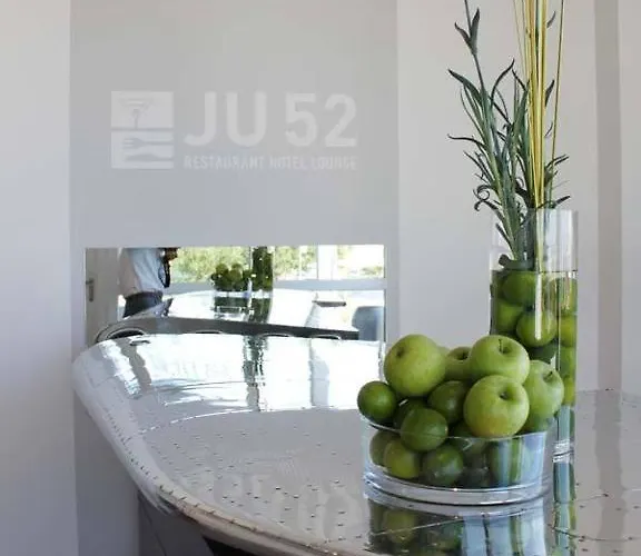 Ju52 Restaurant Lounge 3*